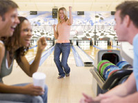 Bowlers Bowling